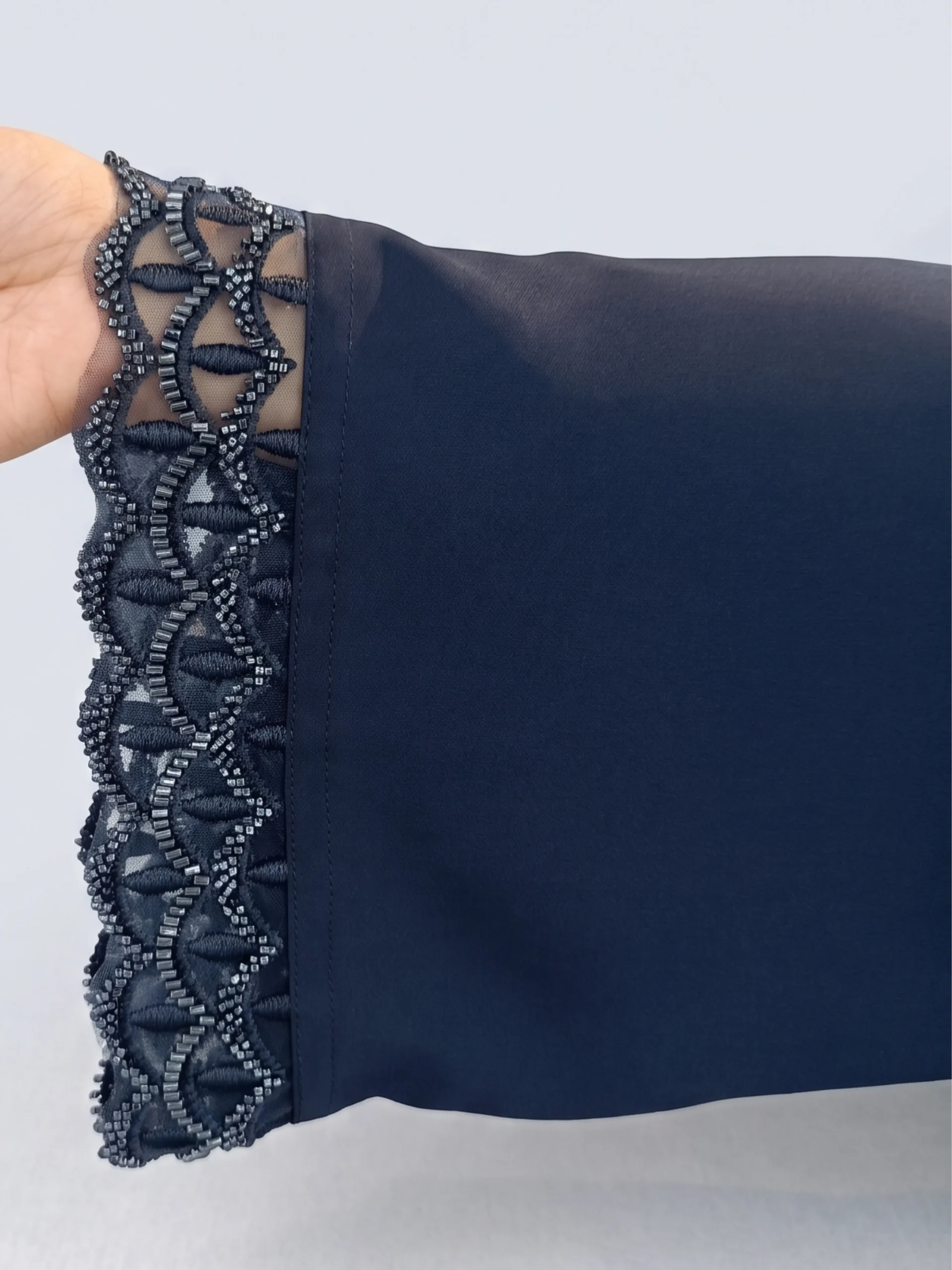 Luxury navy lace open abaya - Closeup Sleeve Embroidery
